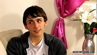 What's So Erotic About Lollipops&quest;